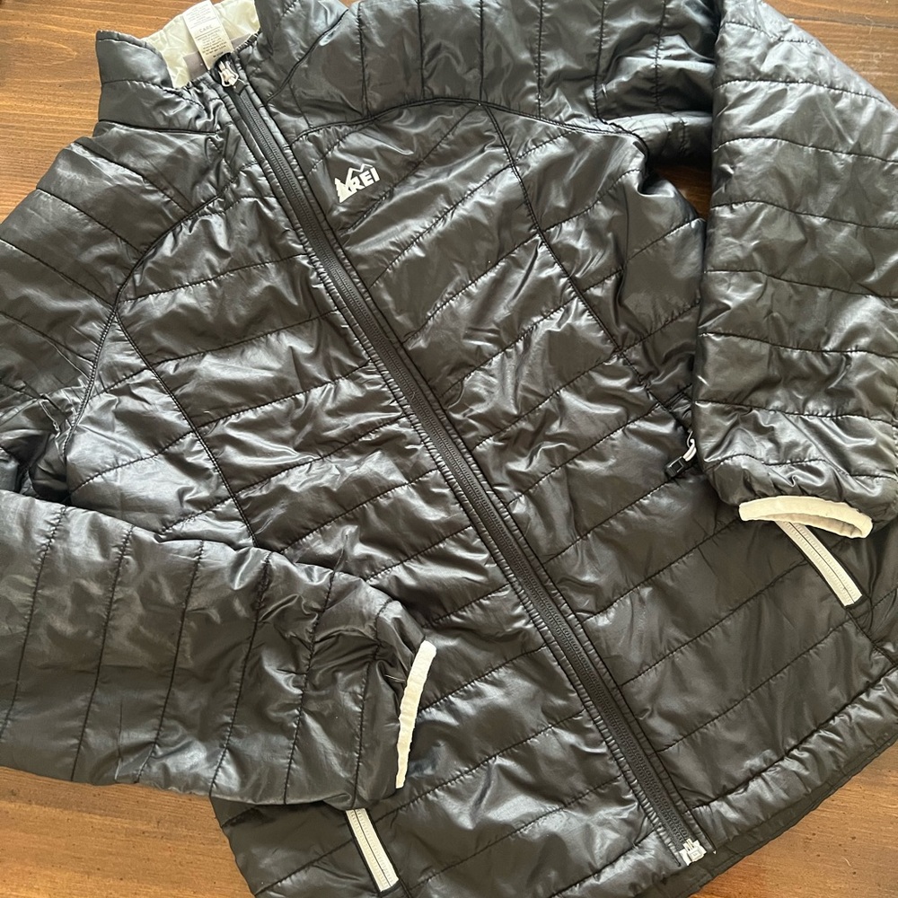 ⭐️REI Kids Puffer Jacket - Dark Gray